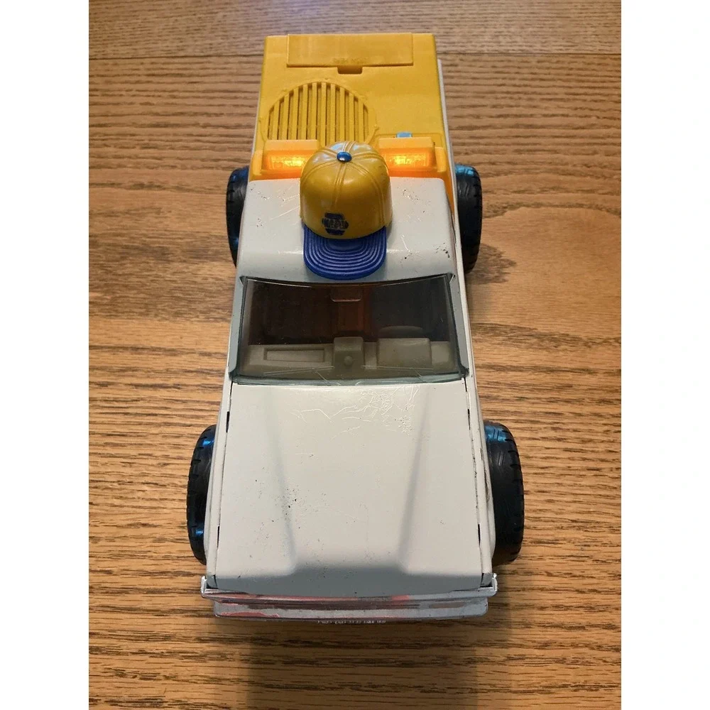 Vintage Nylint NAPA Auto Parts Pressed Steel Toy Truck Lights and Sound White